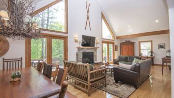 Smart TV, fireplace, video games, DVD player