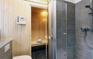 Bathtub - Reetdachhaus 22 auf Usedom (Zirchow/Usedom)
