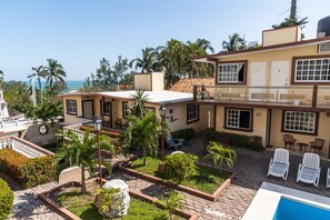 Familien-Doppelzimmer | Blick auf den Innenhof