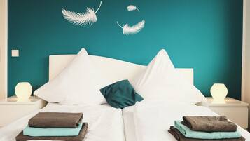 1 bedroom, free WiFi, bed sheets