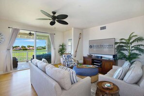 Smart TV, offices - Pili Mai 7B - 4 Bedroom Suite in Poipu Sleeps 8 AC, Pool, Fitness Center & More! (Koloa)