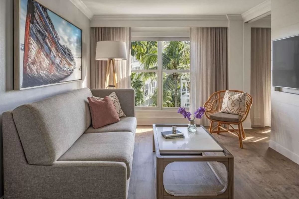 Living area | 55-inch TV with digital channels, pay movies