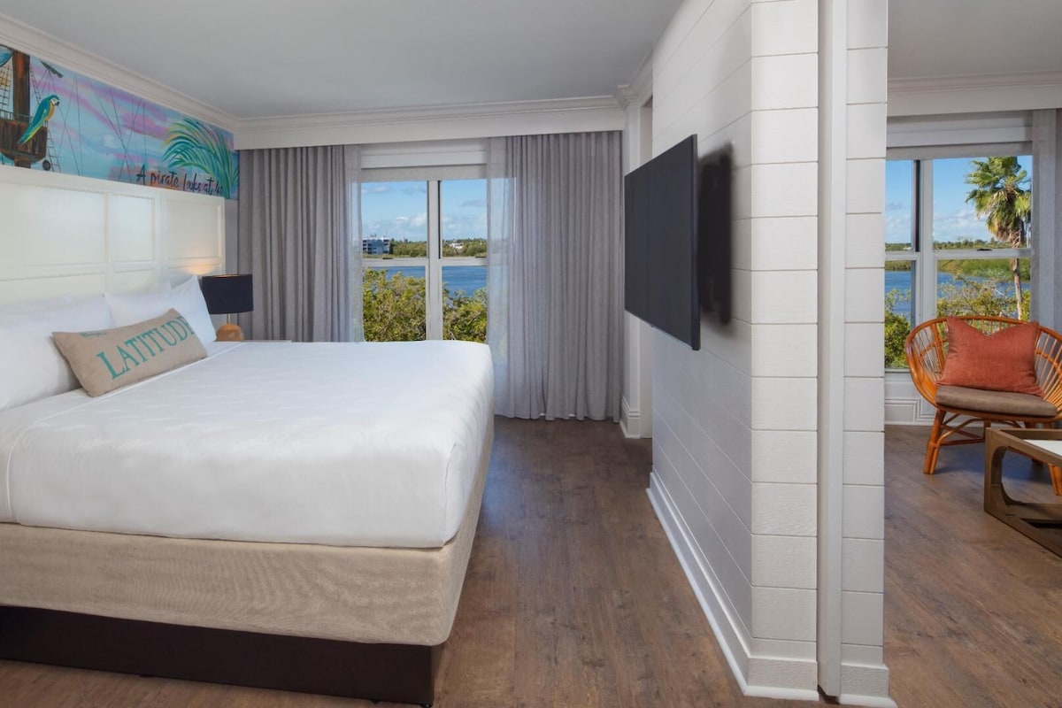 Hypo-allergenic bedding available, down comforters, in-room safe