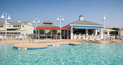 1 Bedroom Deluxe at Harbour Lights Resort