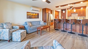 Unclassified image, 3 of 28, button - Totally Renovated Maui paradise condo steps away from the beaches of South Kihei (Kihei)