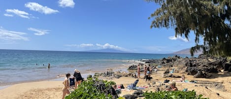 Beach nearby, beach towels