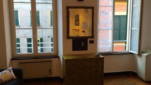 Interior - Studio Mazzini 33 (Rapallo)