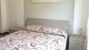 Apartment, 1 Bedroom | 1 bedroom, cribs (surcharge), WiFi (free) - Bijoux (Rapallo)