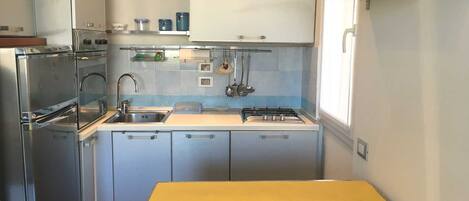 Appartement, 2 chambres | Coin cuisine privé