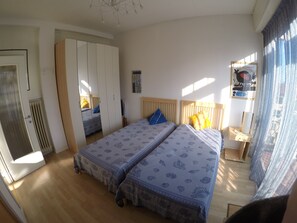 Apartment, 2 Bedrooms | Cribs/infant beds, travel crib, free WiFi - Rossetti 8 (Rapallo)