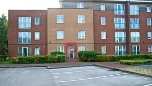 Executive Apartment, Ensuite, Garden View (Close to John Airport) | Exterior - Liverpool City Stays - Liverpool Entire Place - Close to Airport EE1 (Liverpool)