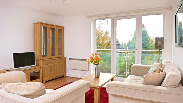 Lounge - Liverpool City Stays - Liverpool Entire Place - Close to Airport EE1 (Liverpool)