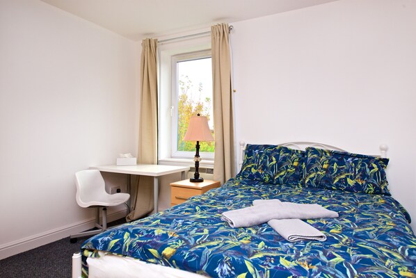 Executive-Apartment, mit Bad, Gartenblick (Close to John Airport) | 1 Schlafzimmer