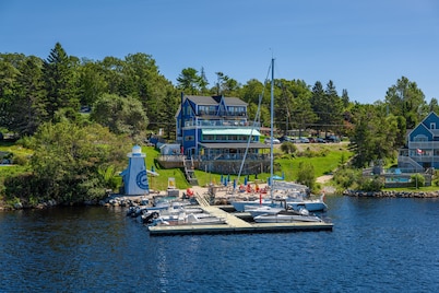 The Tuna Blue Inn and Restaurant