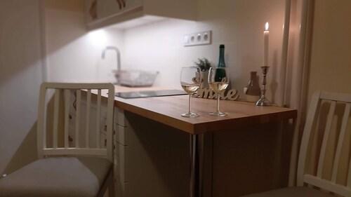 MHC Studio - Bed with extra breakfast Kaposvár