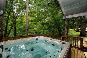 Bain à remous extérieur