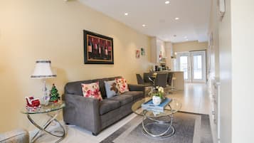 Smart TV, lareira, videogames