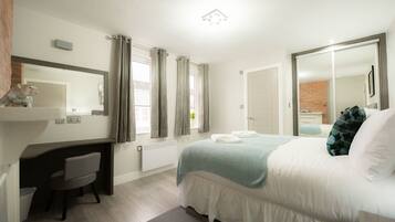 Superior Apartment, Private Bathroom | 1 bedroom