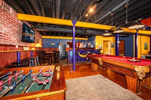 Bar (in der Unterkunft)