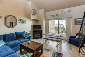 TV, fireplace, DVD player