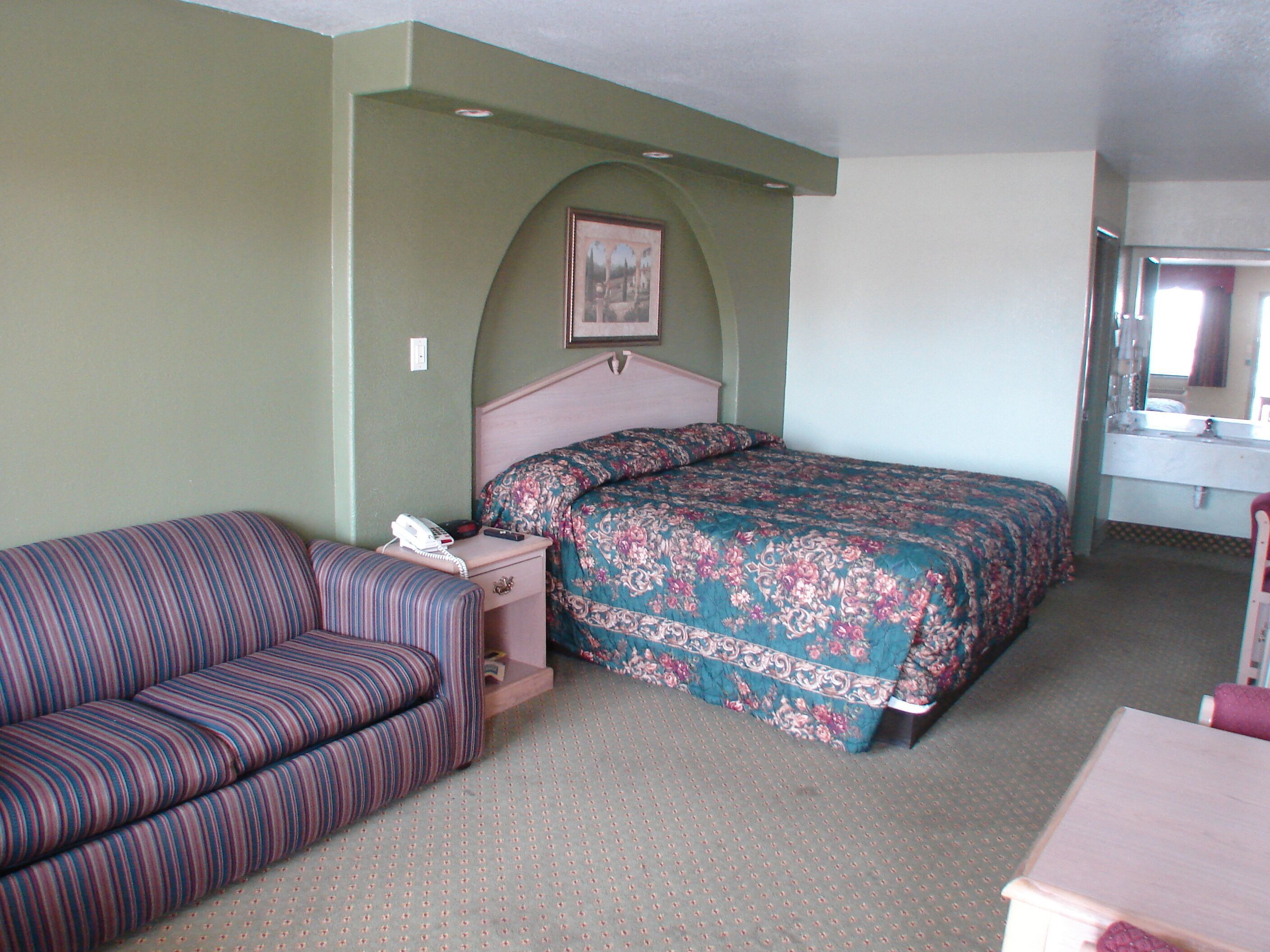 Photo - Budget Inn San Antonio Downtown I-10 East