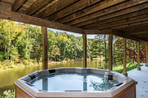 Bain à remous extérieur