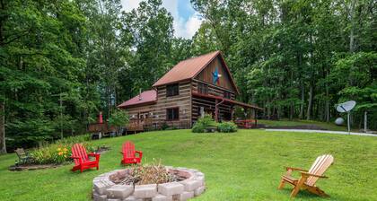 3BR, 2BA Log Cabin