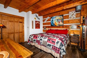 3 bedrooms, bed sheets