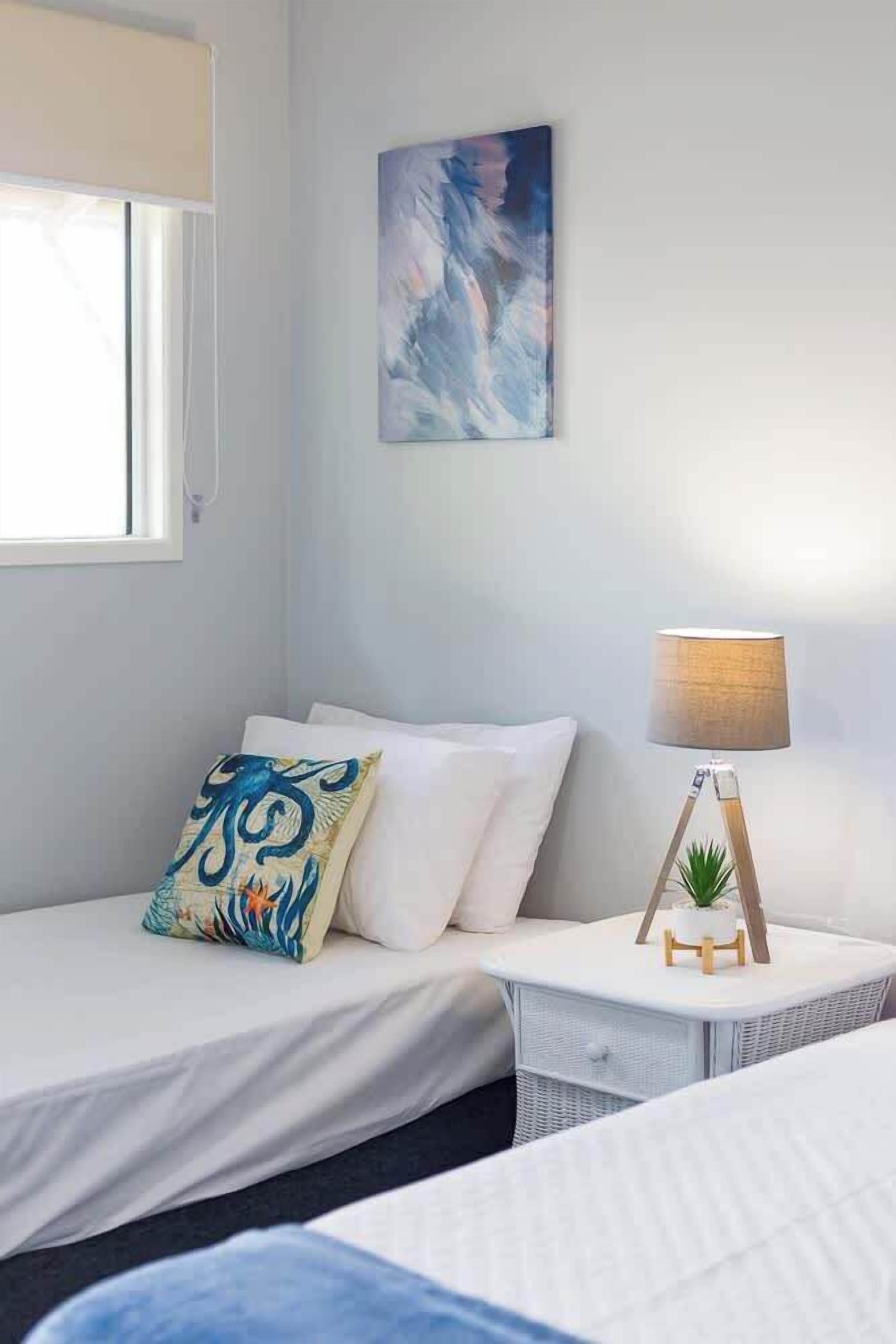 2 bedrooms, iron/ironing board, travel cot, WiFi