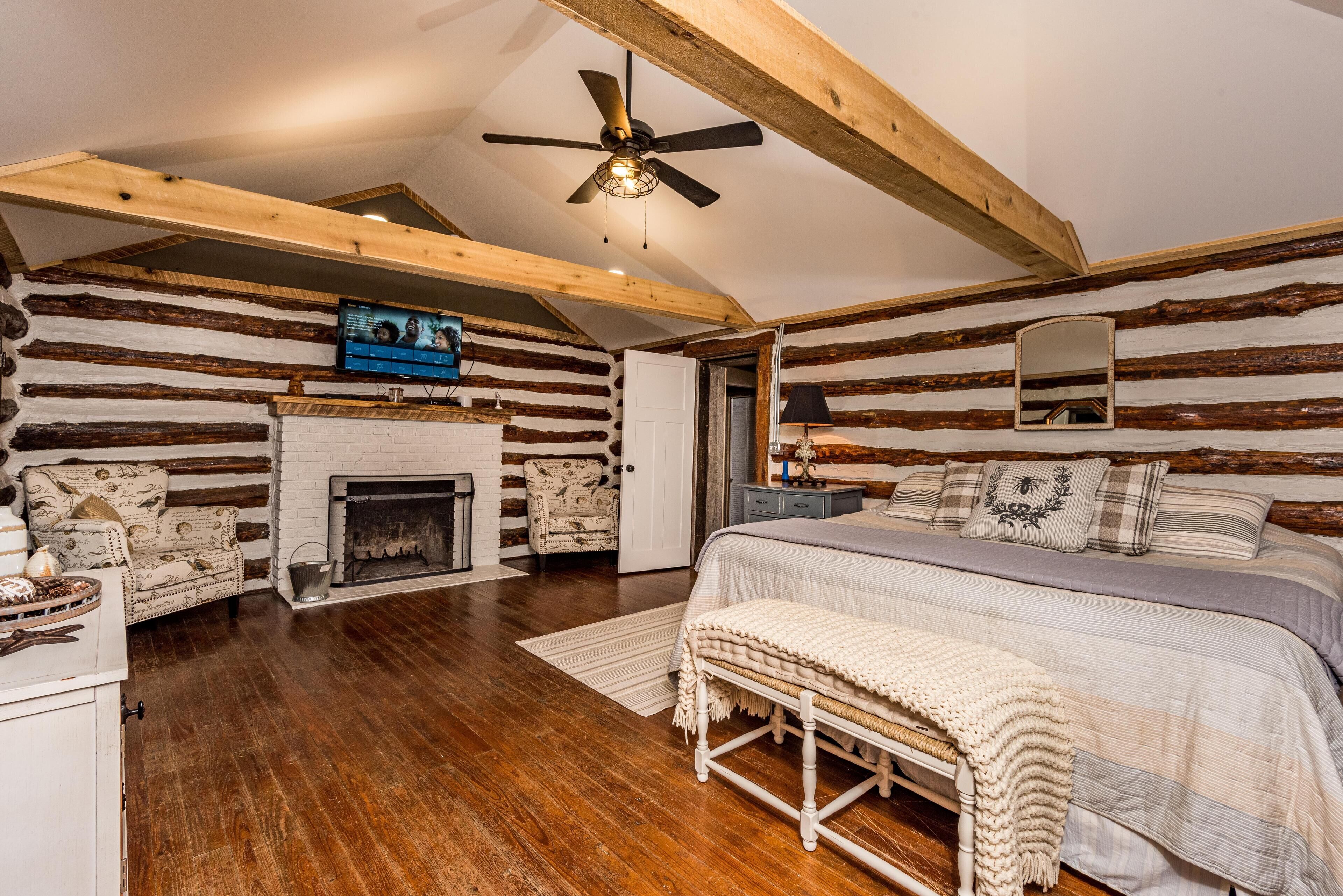 3 bedrooms, bed sheets