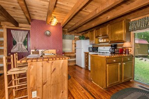 Fridge, microwave, oven, stovetop - Log Cabin w/ Hot Tub, Game Room & Scenic Hill Views 2BR, 2 BA (Nashville)