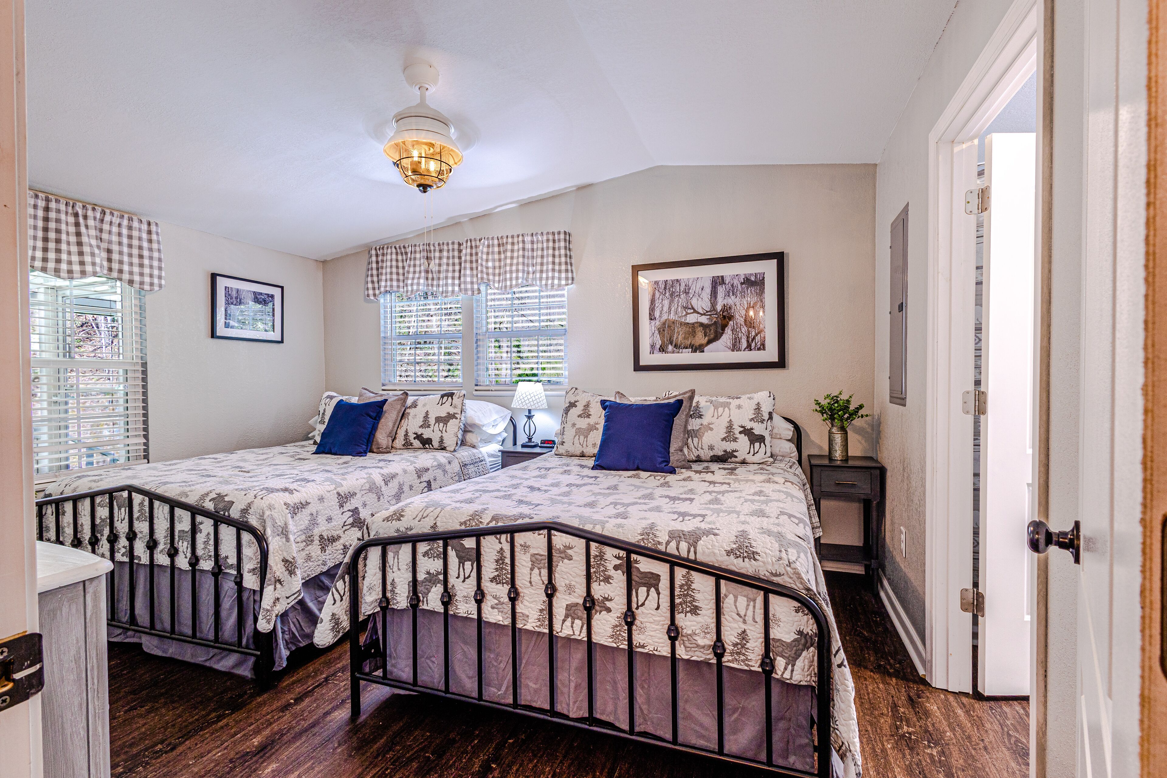 2 bedrooms, free WiFi, bed sheets