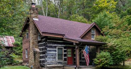 4 BR, 2 BA Log Cabin, charming mix of old and new, close to village of Story