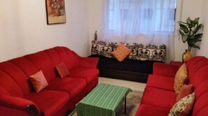 Living area - Nice agdal apartment (Agdal)