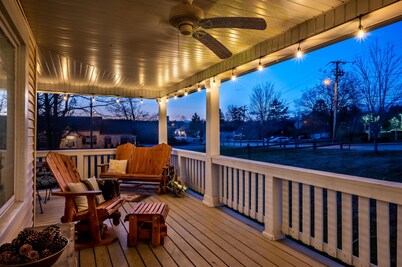 Downtown Nashville, IN - 5 Bedroom home