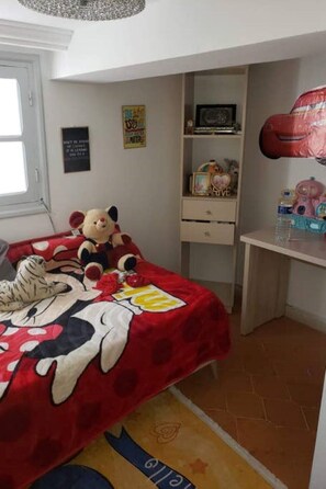 3 Schlafzimmer, Bügeleisen/Bügelbrett, WLAN, Bettwäsche