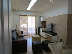 Superior Apartment | Living room | Flat-screen TV - Conforto e Lazer no Beach Living (Aquiraz)