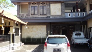 Exterior - Hotel Sentral (Buleleng)
