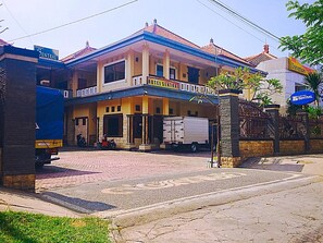 Exterior - Hotel Sentral (Buleleng)