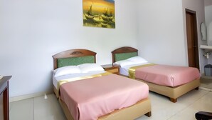 Room - Hotel Sentral (Buleleng)