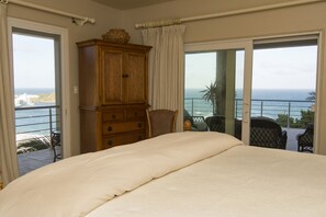 5 chambres, coffres-forts dans les chambres, fer et planche à repasser