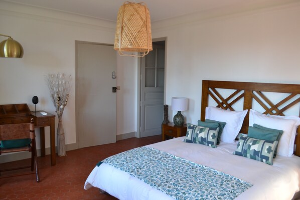 4 chambres, accès à Internet