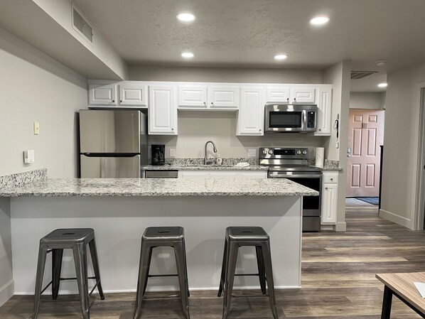 Fridge, microwave, oven, stovetop