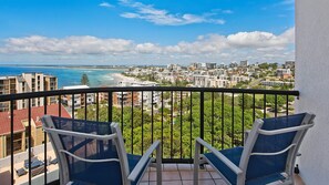 Property grounds - Meridian Unit 19 Kings Beach QLD (Kings Beach)