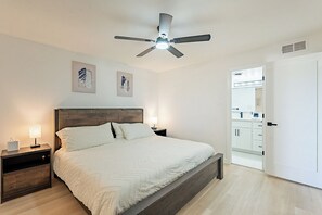 2 camere, una scrivania, ferro/asse da stiro, Wi-Fi gratuito