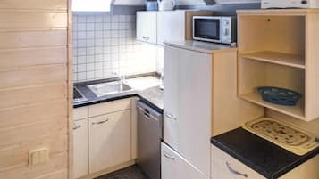Kühlschrank, Herdplatte, Geschirrspüler