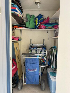 Interior - Big Deck, Oceanfront, Elevator, Pool (Carolina Beach)