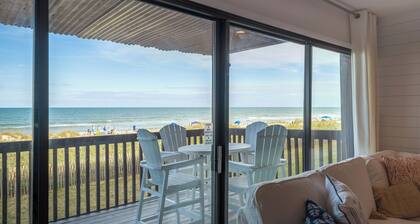 BIG DECK! Tiki Bar! Oceanfront Pool! Elevator!