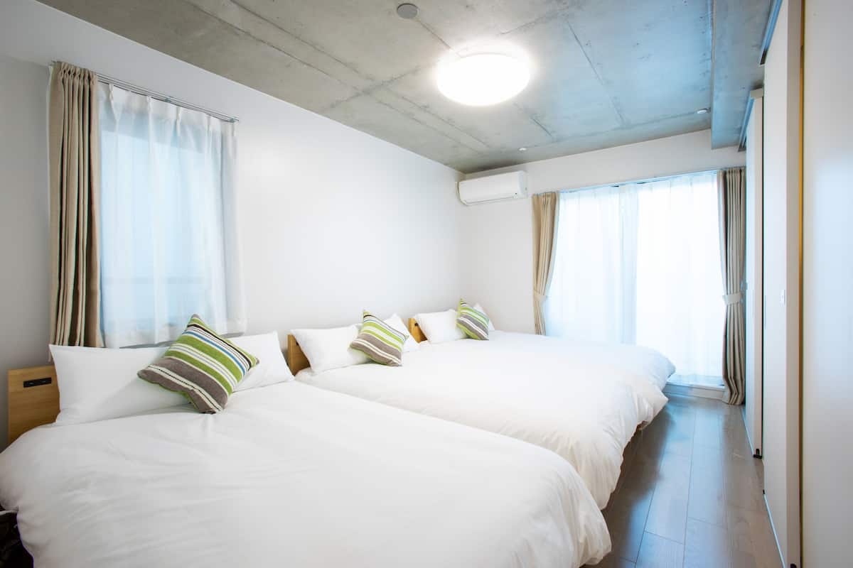 1 bedroom, iron/ironing board, free WiFi, bed sheets
