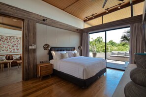 3 bedrooms, in-room safe, free WiFi, bed sheets - Luxury 3 Bedroom Villa Close to Beach in Sanur (Sanur)
